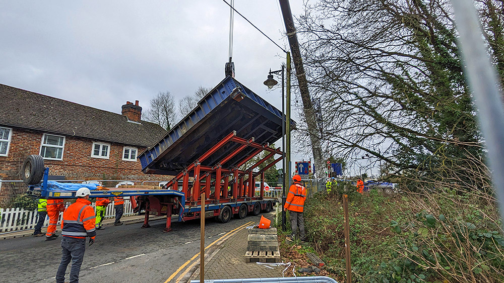 Picture of a lift bridge being loaded on a special trailer